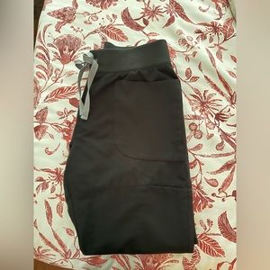 FIGS: NEPAL SKINNY SCRUB PANT in XS - REGULAR LENGTH